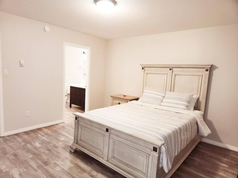 Comfort First - Sleeps 6 Whitehorse Exterior foto